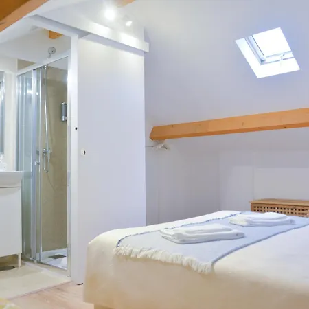 Oportowaves Apartman *